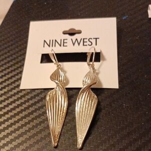 Nine West Gold-Tone Sculpted Earrings